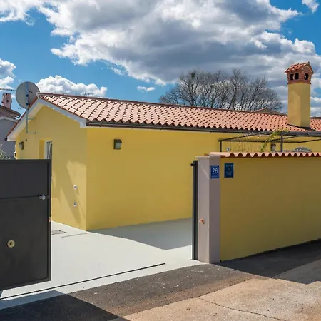 Holiday home 2 Bedroom Beautiful In