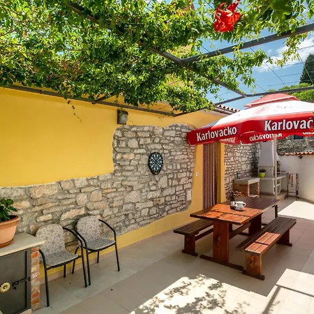 Holiday home 2 Bedroom Beautiful In